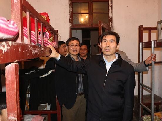 市委常委、组织部长王磊同志到菏泽艺术学校调研