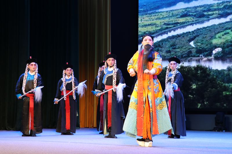 我校“梨花杯”全国青少年戏曲教育教学成果展示 参赛节目录制完成