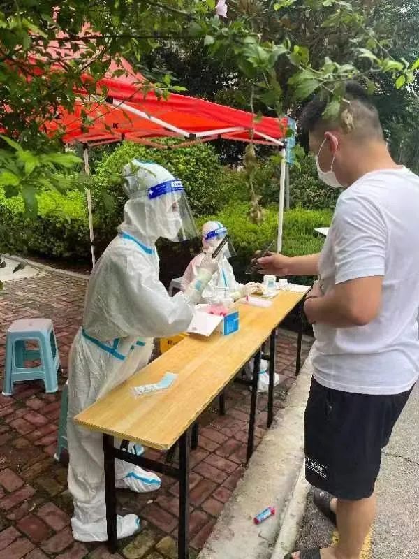 同心战疫!山东省菏泽艺术学校教职工积极参加“菏心抗疫”志愿服务活动