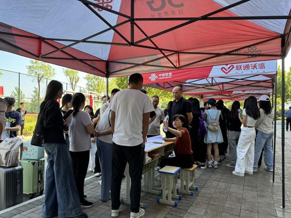 秋风作序   满“新”欢喜 ——山东省菏泽艺术学校开学报到纪实